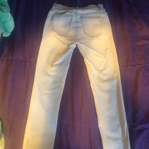 Max jeans light jeans .